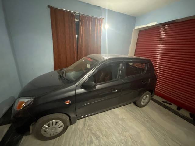 https://images10.gaadi.com/usedgaadi-sellcar/UsedCar/f534c112a/38968d20-1247-4781-a3fa-78a7b022b77c.jpg?imwidth=6400