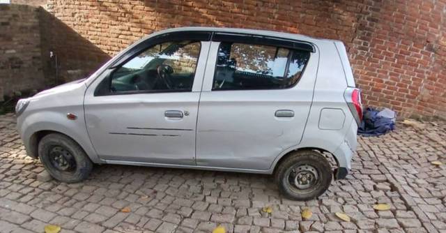 https://images10.gaadi.com/usedgaadi-sellcar/UsedCar/f5351bbea/d109d606-fc49-471f-80c9-e6afd44e9a04.jpg?imwidth=6400