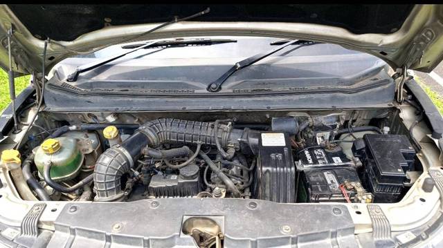 https://images10.gaadi.com/usedgaadi-sellcar/UsedCar/f53539e4a/cbb2e1f7-7500-47f8-b755-350a32f8ccf2.jpg?imwidth=6402