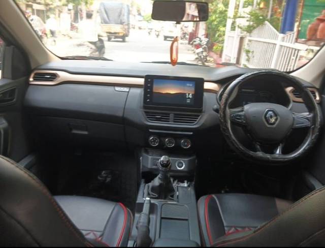 https://images10.gaadi.com/usedgaadi-sellcar/UsedCar/f535a966a/fd01b0e0-2236-4c9f-9713-0e33ca61493e.jpg?imwidth=6400