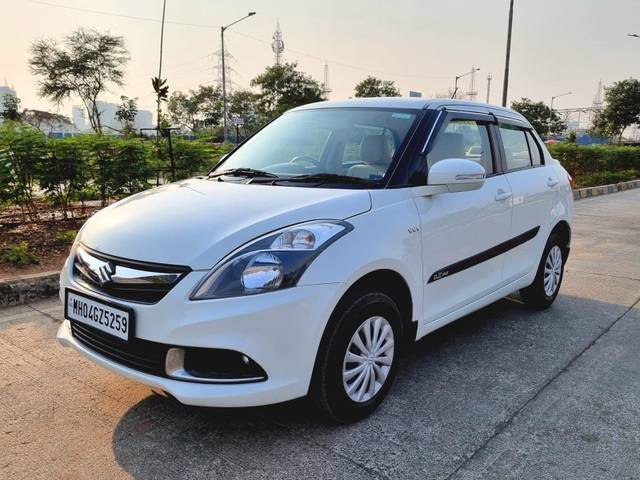 https://images10.gaadi.com/usedgaadi-sellcar/UsedCar/f535e6c1a/7967a2fc-0521-43df-8e83-a10949fad4d8.jpeg?imwidth=6400