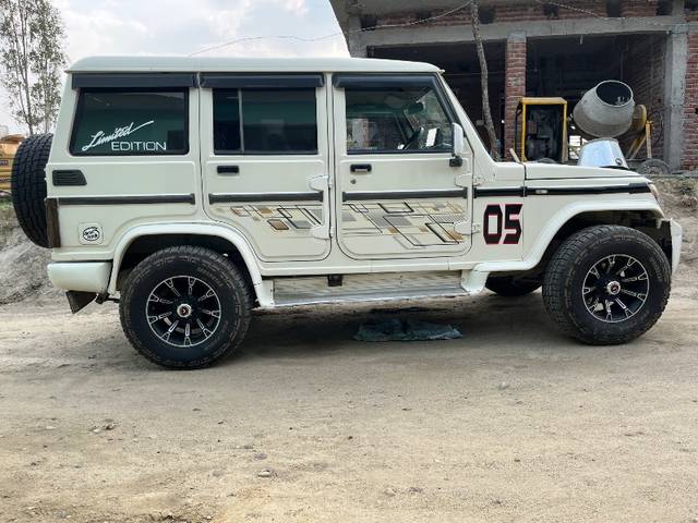https://images10.gaadi.com/usedgaadi-sellcar/UsedCar/f536d87fa/4b011137-6d8d-4239-8bbb-37fb4a3338f1.jpeg?imwidth=6402