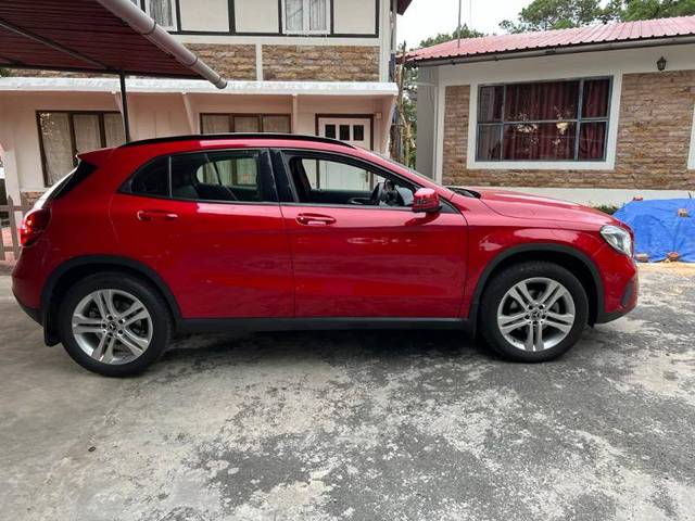 https://images10.gaadi.com/usedgaadi-sellcar/UsedCar/f537edbca/31914922-71ea-44dd-9956-b73375a42323.jpeg?imwidth=6401