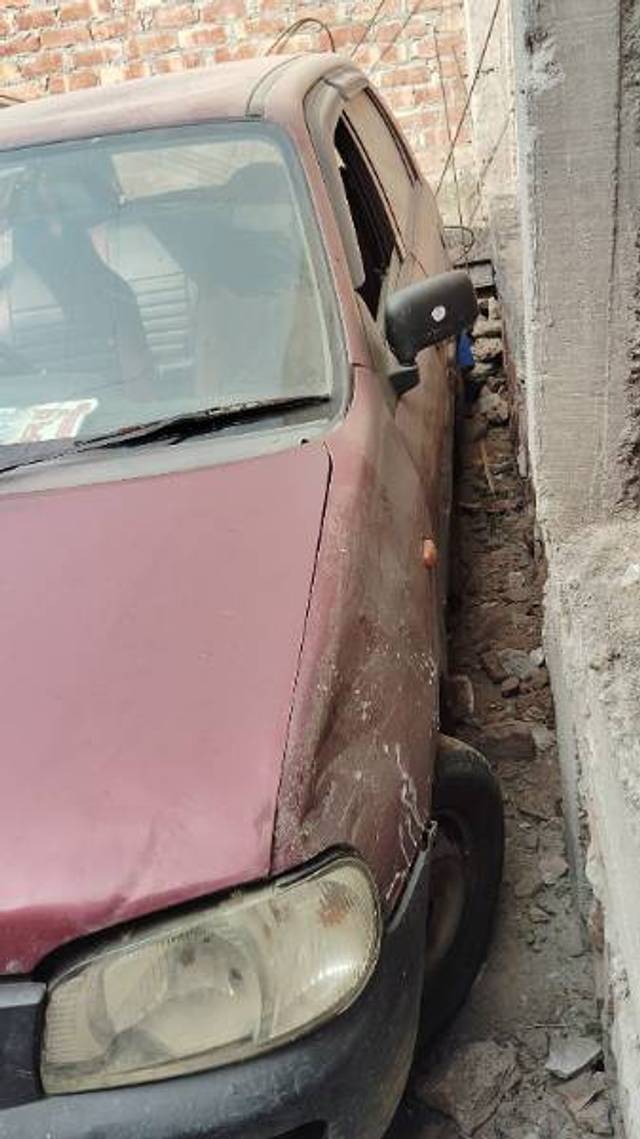 https://images10.gaadi.com/usedgaadi-sellcar/UsedCar/f5382584a/36ad1889-e115-4cbc-8686-0f7e69524171.jpg?imwidth=6401