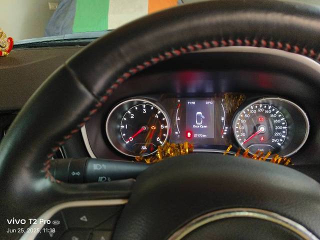 https://images10.gaadi.com/usedgaadi-sellcar/UsedCar/f539195da/a0c40912-66fb-4258-b1a6-e03fe0fc96aa.jpg?imwidth=6402
