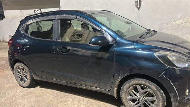 https://images10.gaadi.com/usedgaadi-sellcar/UsedCar/f539404ea/a65699cc-e922-4799-8989-c4f9abe75951.jpg?imwidth=6400