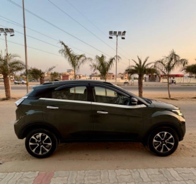 https://images10.gaadi.com/usedgaadi-sellcar/UsedCar/f5399fbba/ad191b1a-86fc-4b2d-94e5-ed4e2a39f138.jpg?imwidth=6401