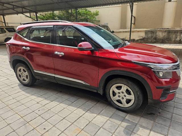 https://images10.gaadi.com/usedgaadi-sellcar/UsedCar/f539bb24a/955f302f-6e6b-4837-be9b-936b526f848c.jpg?imwidth=6400
