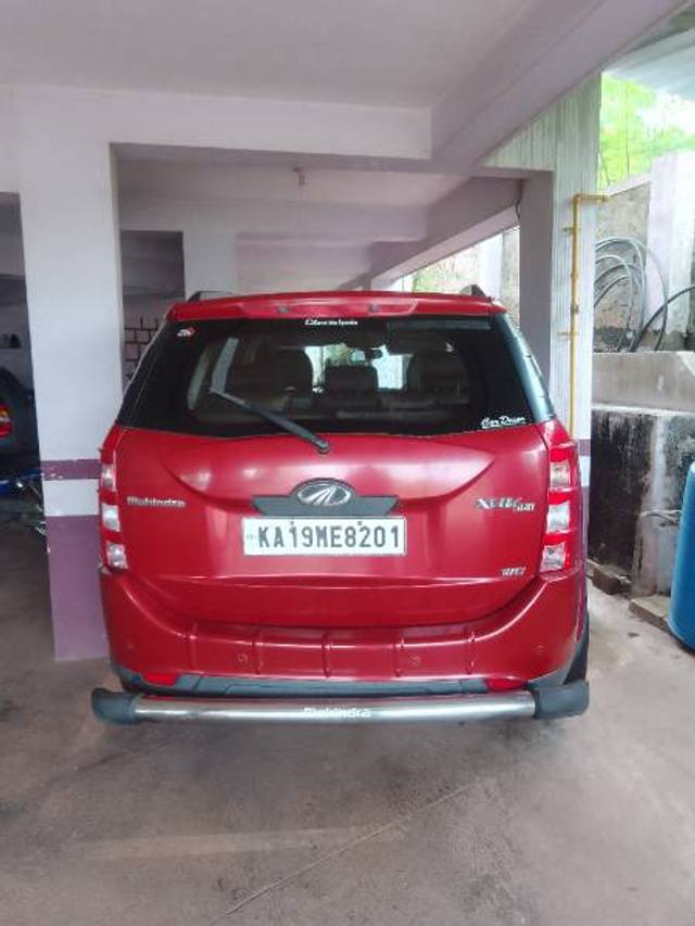 https://images10.gaadi.com/usedgaadi-sellcar/UsedCar/f53a2e52a/2a8fea88-6526-4a3e-ba26-b126bb82c683.jpg?imwidth=6402