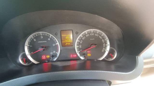https://images10.gaadi.com/usedgaadi-sellcar/UsedCar/f53abd8da/4b062d86-e49d-40a4-a932-9ca01a4bc59f.jpg?imwidth=6401
