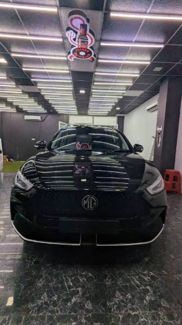 https://images10.gaadi.com/usedgaadi-sellcar/UsedCar/f53afd16a/db297dfb-f352-46c7-becd-dabf63ffd0ad.jpg?imwidth=6400