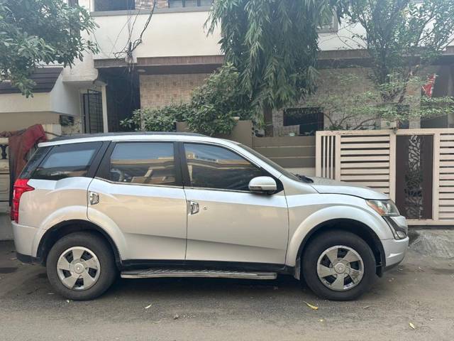 https://images10.gaadi.com/usedgaadi-sellcar/UsedCar/f53b5e35a/b497c951-5c2c-43ba-a547-ed8d2b84f52d.jpeg?imwidth=6401