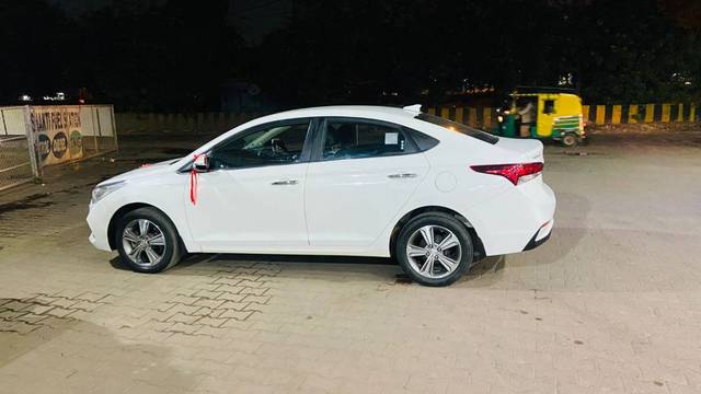 https://images10.gaadi.com/usedgaadi-sellcar/UsedCar/f53bce19a/69908caf-a6dd-4b38-bcc6-0a933900713e.jpg?imwidth=6401
