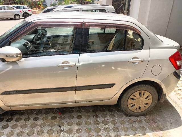 https://images10.gaadi.com/usedgaadi-sellcar/UsedCar/f53d39eca/1be77a23-7089-4eaf-bd7c-57f8fb0055f9.jpg?imwidth=6402