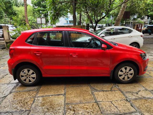https://images10.gaadi.com/usedgaadi-sellcar/UsedCar/f53e48d6a/89704316-b686-47ee-9f08-693ebee1c4a3.jpg?imwidth=6400