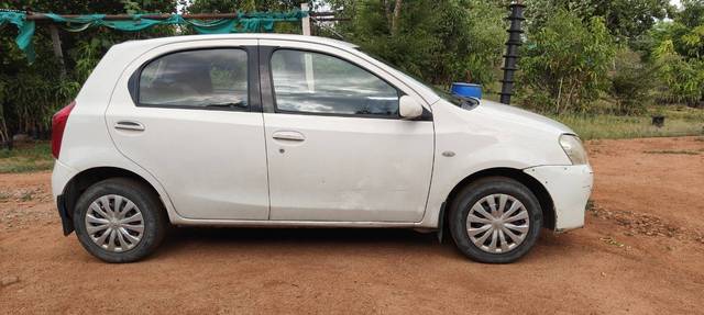 https://images10.gaadi.com/usedgaadi-sellcar/UsedCar/f53e57f5a/9a8255a3-bab6-41bf-9f83-d3b139cd7a17.jpg?imwidth=6401