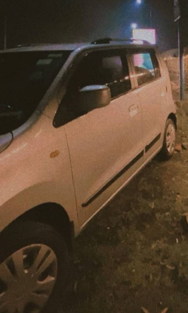 https://images10.gaadi.com/usedgaadi-sellcar/UsedCar/f53e9c48a/bf2a34ff-96ae-4b34-b560-b2c04a282e81.jpeg?imwidth=6401