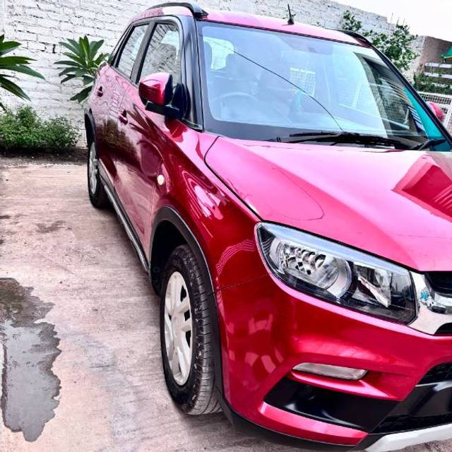 https://images10.gaadi.com/usedgaadi-sellcar/UsedCar/f53f7040a/dcd49c68-31a1-45db-b07e-1be98cef40af.JPG?imwidth=6402