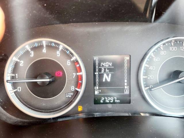 https://images10.gaadi.com/usedgaadi-sellcar/UsedCar/f541098da/114bc7e2-9395-4150-8921-88e01edb25a2.jpeg?imwidth=6402