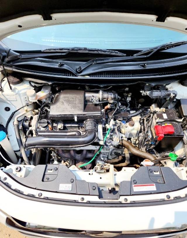 https://images10.gaadi.com/usedgaadi-sellcar/UsedCar/f541098da/435c4c3e-0044-44e8-91ab-44844d0ffc55.jpeg?imwidth=6401