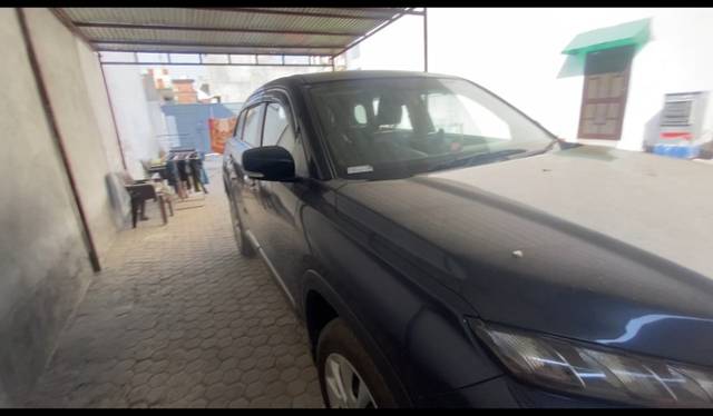 https://images10.gaadi.com/usedgaadi-sellcar/UsedCar/f5415b4da/e10795bc-d60f-4a0c-863b-bdfb7702cdf4.jpeg?imwidth=6400