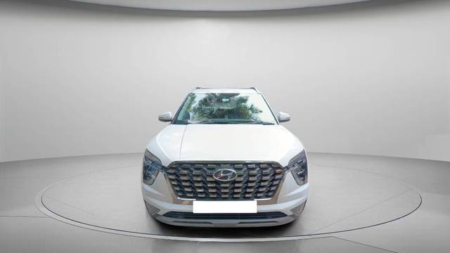 https://images10.gaadi.com/usedgaadi-sellcar/UsedCar/f542f275a/62c41e3f-917a-40fb-99de-612ddbe5a444.jpg?imwidth=6402