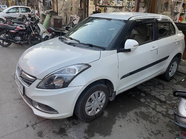 https://images10.gaadi.com/usedgaadi-sellcar/UsedCar/f54385a1a/97df915c-4f62-43e6-a9f0-4ee60db9fa2a.jpeg?imwidth=6400