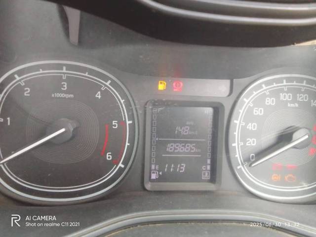https://images10.gaadi.com/usedgaadi-sellcar/UsedCar/f543bde6a/9b475daf-8977-4f36-ad34-bb179b0e6998.jpg?imwidth=6402