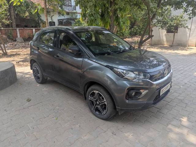 https://images10.gaadi.com/usedgaadi-sellcar/UsedCar/f544a1c6a/f416105e-a544-4bc0-a907-920bbaaede81.jpg?imwidth=6400