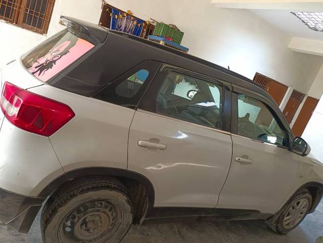 https://images10.gaadi.com/usedgaadi-sellcar/UsedCar/f5450d53a/f7c53650-e00a-466c-a325-aa4d5b4a25ab.jpg?imwidth=6402