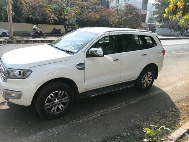https://images10.gaadi.com/usedgaadi-sellcar/UsedCar/f545769ca/236097ef-7d4c-41f6-8355-d084b360b7d7.jpeg?imwidth=6400