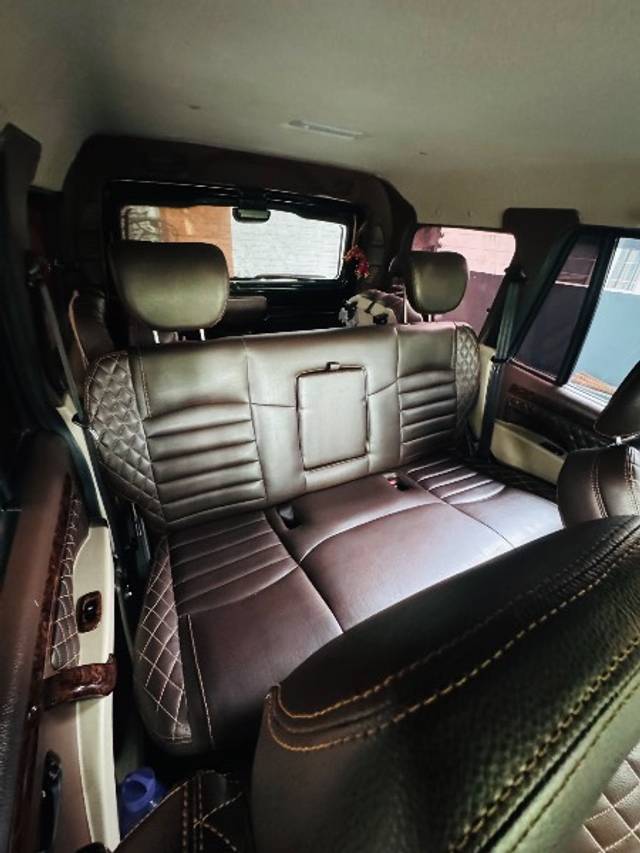 https://images10.gaadi.com/usedgaadi-sellcar/UsedCar/f545ec31a/023e298c-adbc-4ba9-94fd-da47436cad4c.jpeg?imwidth=6401
