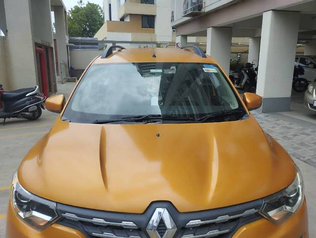https://images10.gaadi.com/usedgaadi-sellcar/UsedCar/f545fb81a/ff645249-fd01-41b0-8983-4448e1eac32b.jpg?imwidth=6402