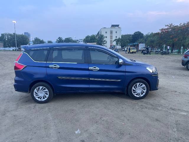 https://images10.gaadi.com/usedgaadi-sellcar/UsedCar/f546c7f2a/176f1741-ec3c-4b49-8f18-3df9c27d33ea.jpeg?imwidth=6401