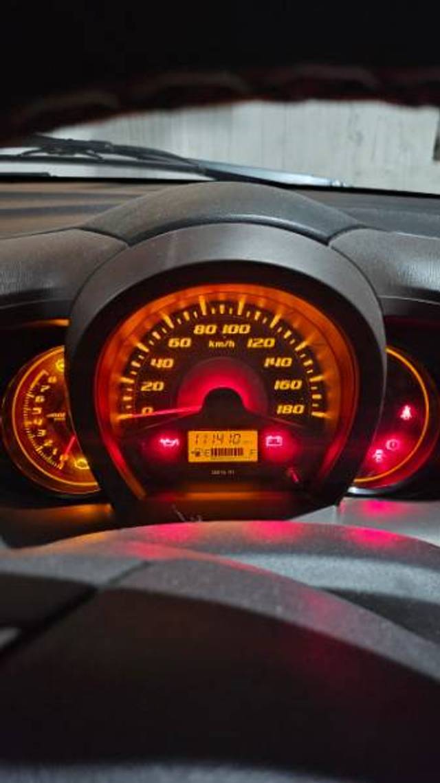 https://images10.gaadi.com/usedgaadi-sellcar/UsedCar/f546ea11a/90a254c5-345c-42d8-927a-cc0b64cff502.jpeg?imwidth=6402