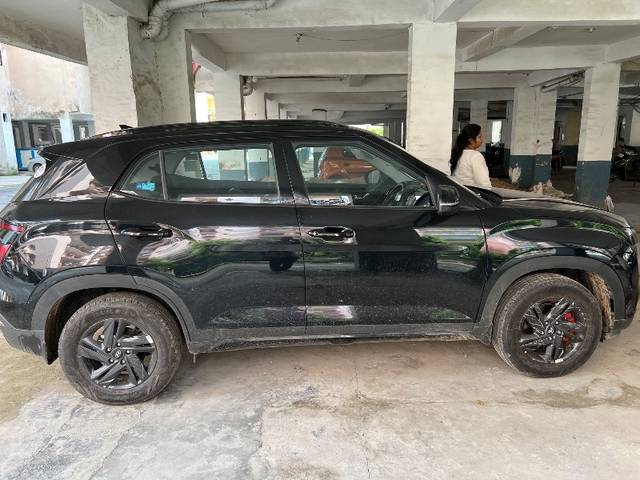 https://images10.gaadi.com/usedgaadi-sellcar/UsedCar/f5479a6ca/118e9aa9-d98f-4e8a-bedd-eb73df1b812b.jpeg?imwidth=6401