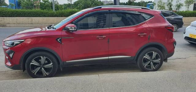 https://images10.gaadi.com/usedgaadi-sellcar/UsedCar/f54abc0da/8b827084-8953-4909-9cb3-785b56a11269.jpeg?imwidth=6401