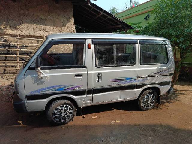 https://images10.gaadi.com/usedgaadi-sellcar/UsedCar/f54b4e69a/2aedb588-477c-4470-96c8-294b5977129d.jpg?imwidth=6401