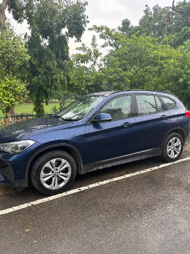 https://images10.gaadi.com/usedgaadi-sellcar/UsedCar/f54bca87a/d4580eb0-76df-4a87-85d5-a6a6e7fa180d.jpeg?imwidth=6400