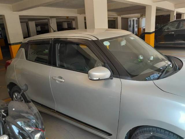 https://images10.gaadi.com/usedgaadi-sellcar/UsedCar/f54bdf55a/10bbe338-7595-4c39-b557-12c5e9be6d06.jpg?imwidth=6400