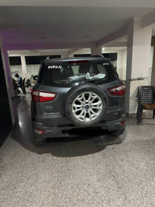 https://images10.gaadi.com/usedgaadi-sellcar/UsedCar/f54c33a6a/07f55187-ed59-4832-8943-22dd6ece7690.jpeg?imwidth=6401