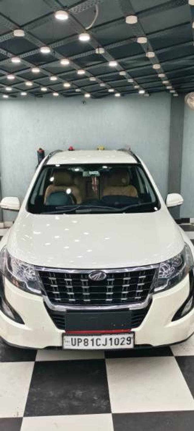 https://images10.gaadi.com/usedgaadi-sellcar/UsedCar/f54d7494a/46ce4613-4822-445d-b963-41b5a024a6f8.jpg?imwidth=6400