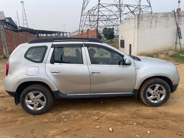https://images10.gaadi.com/usedgaadi-sellcar/UsedCar/f54e5ab4a/2c720914-8121-40cc-aecb-e0f8fbd03543.jpg?imwidth=6401
