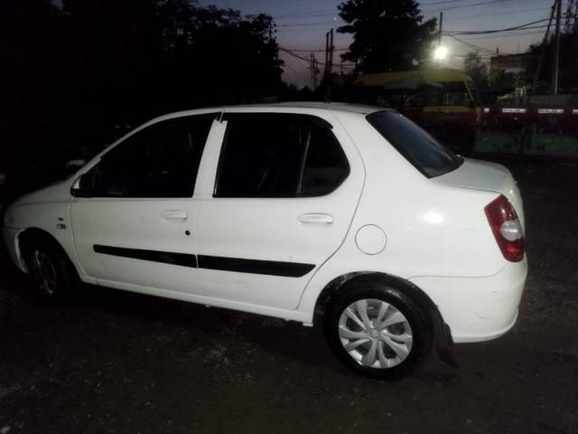 https://images10.gaadi.com/usedgaadi-sellcar/UsedCar/f54eb564a/71fe9453-4d05-4222-8470-d04cd9192f25.jpg?imwidth=6402