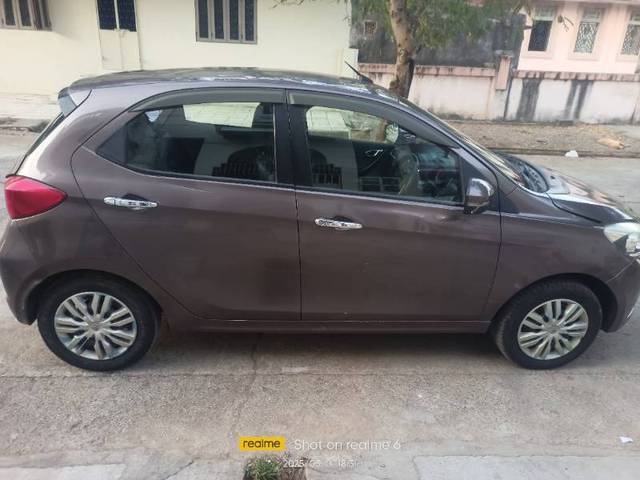 https://images10.gaadi.com/usedgaadi-sellcar/UsedCar/f54ede21a/1733058b-30b8-4684-9d8e-1f76326d7823.jpg?imwidth=6401