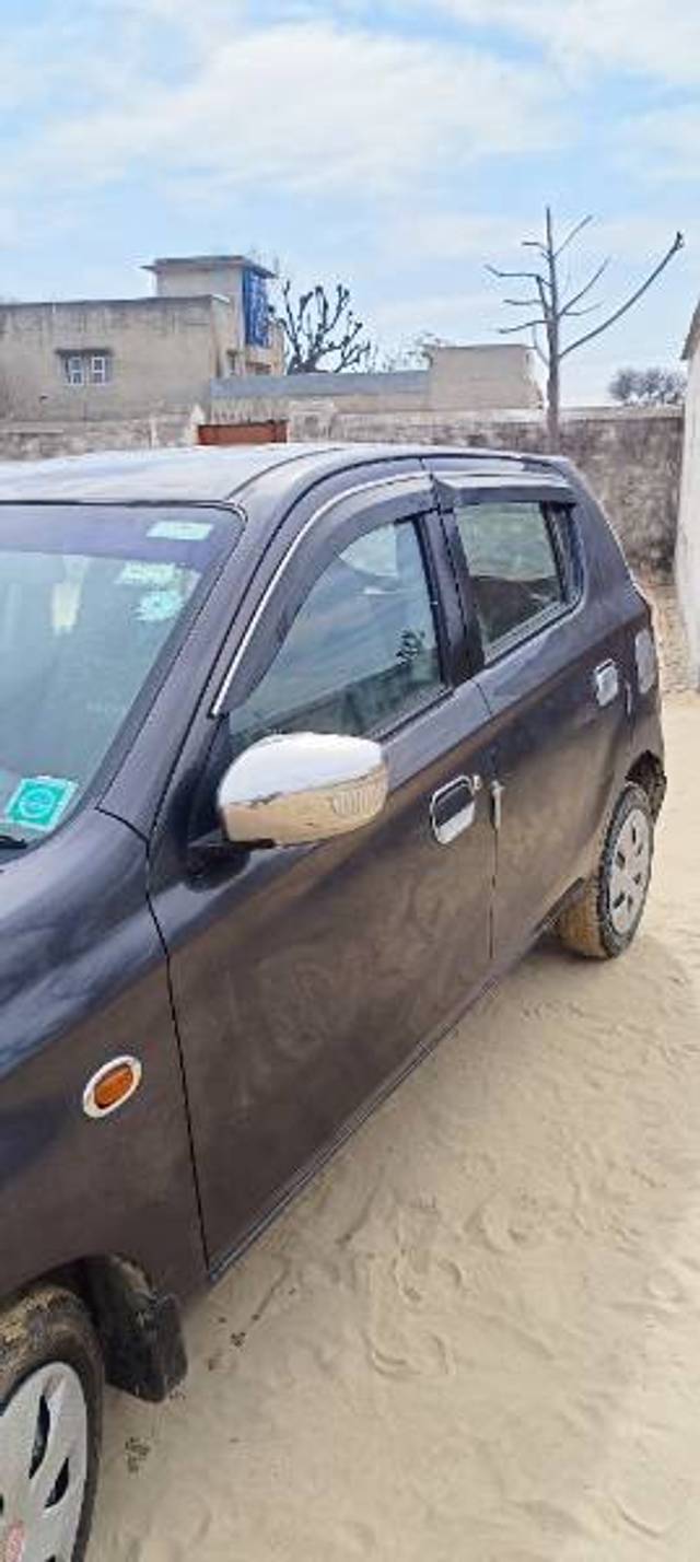 https://images10.gaadi.com/usedgaadi-sellcar/UsedCar/f5501e26a/964a3747-2c90-4632-b928-5e69b63dbaf8.jpg?imwidth=6400