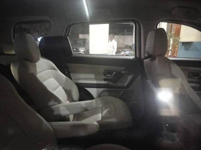 https://images10.gaadi.com/usedgaadi-sellcar/UsedCar/f5505d8da/f57b7ae9-bbb7-4d44-a680-3e761decae05.jpg?imwidth=6402