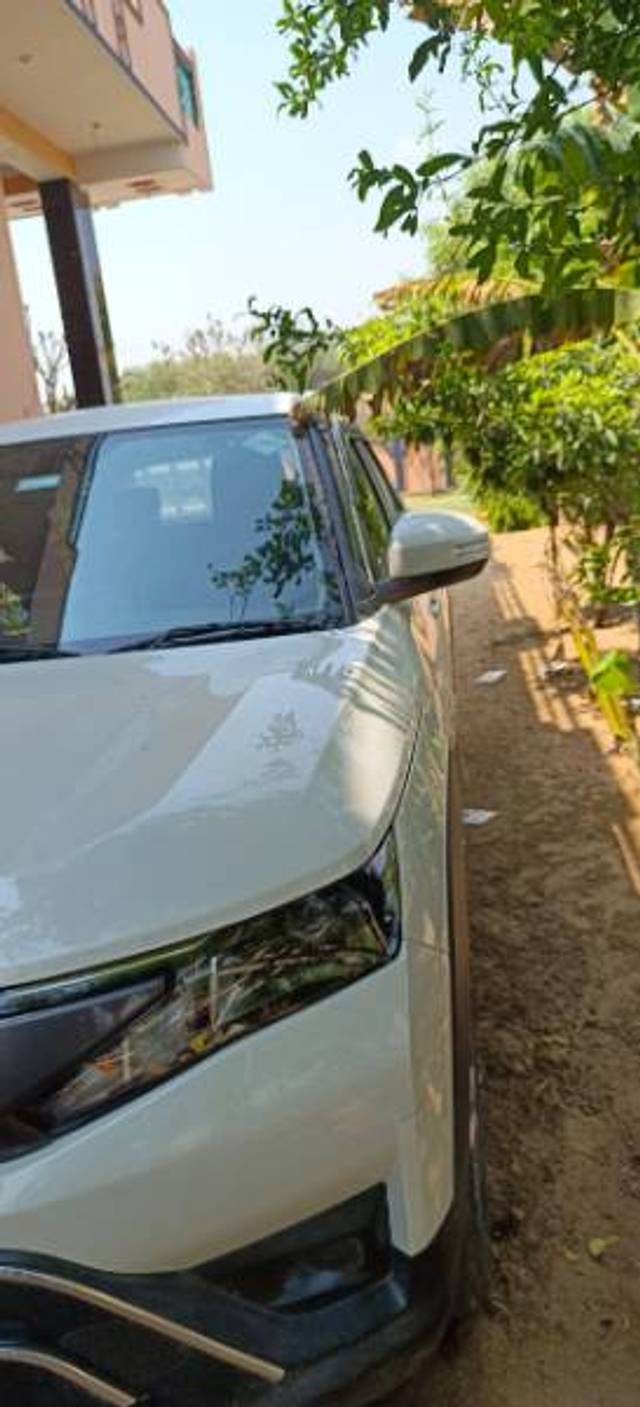 https://images10.gaadi.com/usedgaadi-sellcar/UsedCar/f552b4d6a/ee726140-4f58-45d4-9092-ef4ee5d610fe.jpg?imwidth=6401
