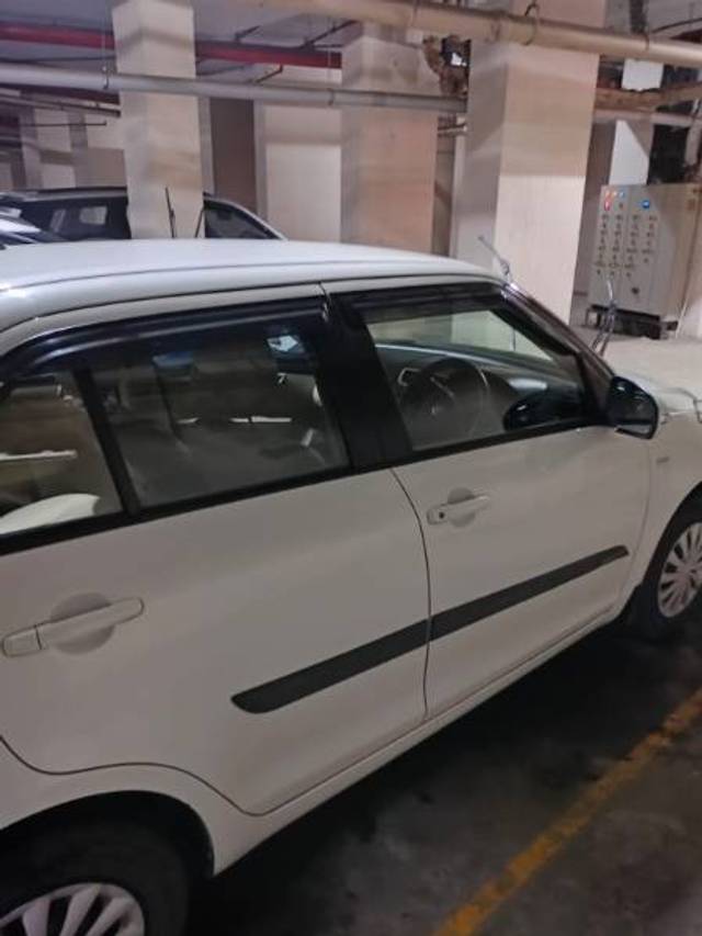 https://images10.gaadi.com/usedgaadi-sellcar/UsedCar/f553054da/1ede74e0-7029-45c6-b3b4-6cddea35e08f.jpg?imwidth=6401