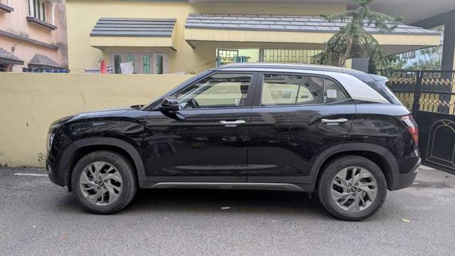 https://images10.gaadi.com/usedgaadi-sellcar/UsedCar/f55383d7a/626b96fe-7532-4f0c-83c8-d5f084381390.jpg?imwidth=6402